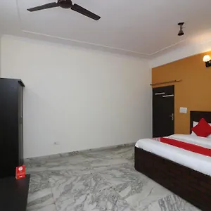 Collection O Delta Square 4*, Gurgaon India